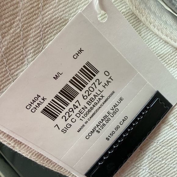 NWT! Authentic Coach baseball hat, brand new with store tag. - Picture 4 of 4